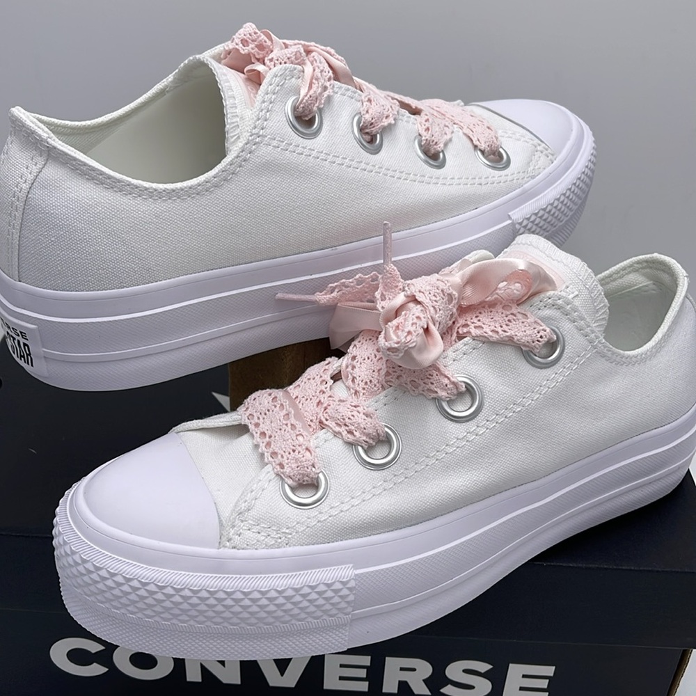 Converse WMNS A14830C CTAS LIFT OX
WHITE/WHITE/BLUSH HUSH Platforms Sneakers - Picture 10 of 16